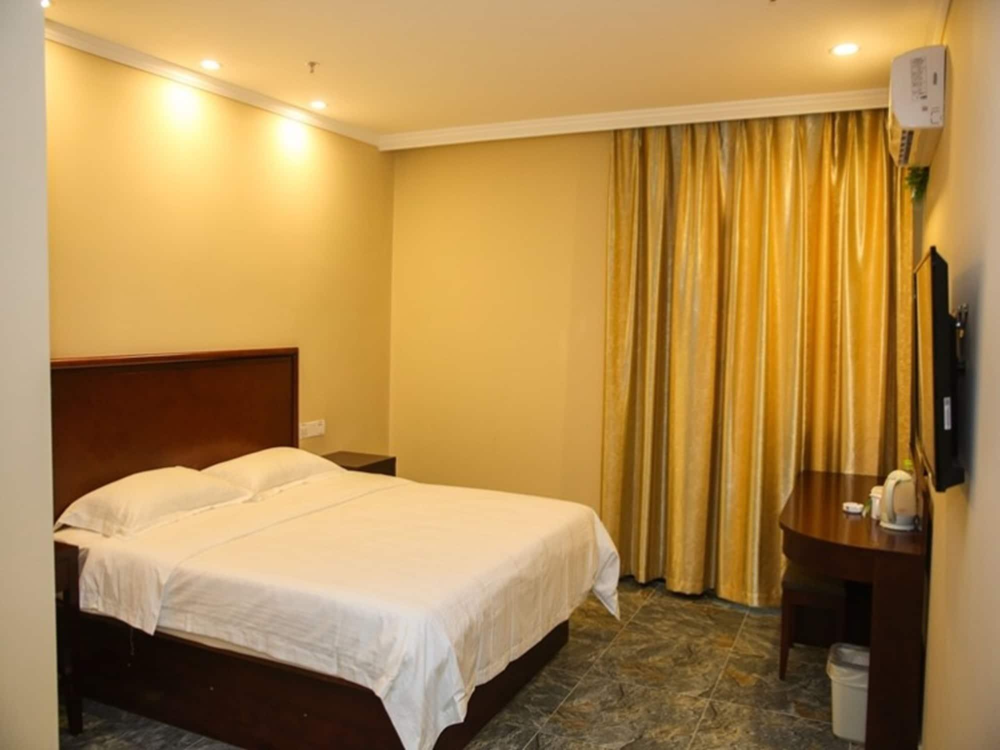Greentree Inn Jiangsu Zhenjiang Dingmao Industrial Park Wode Square Express Hotel Ngoại thất bức ảnh