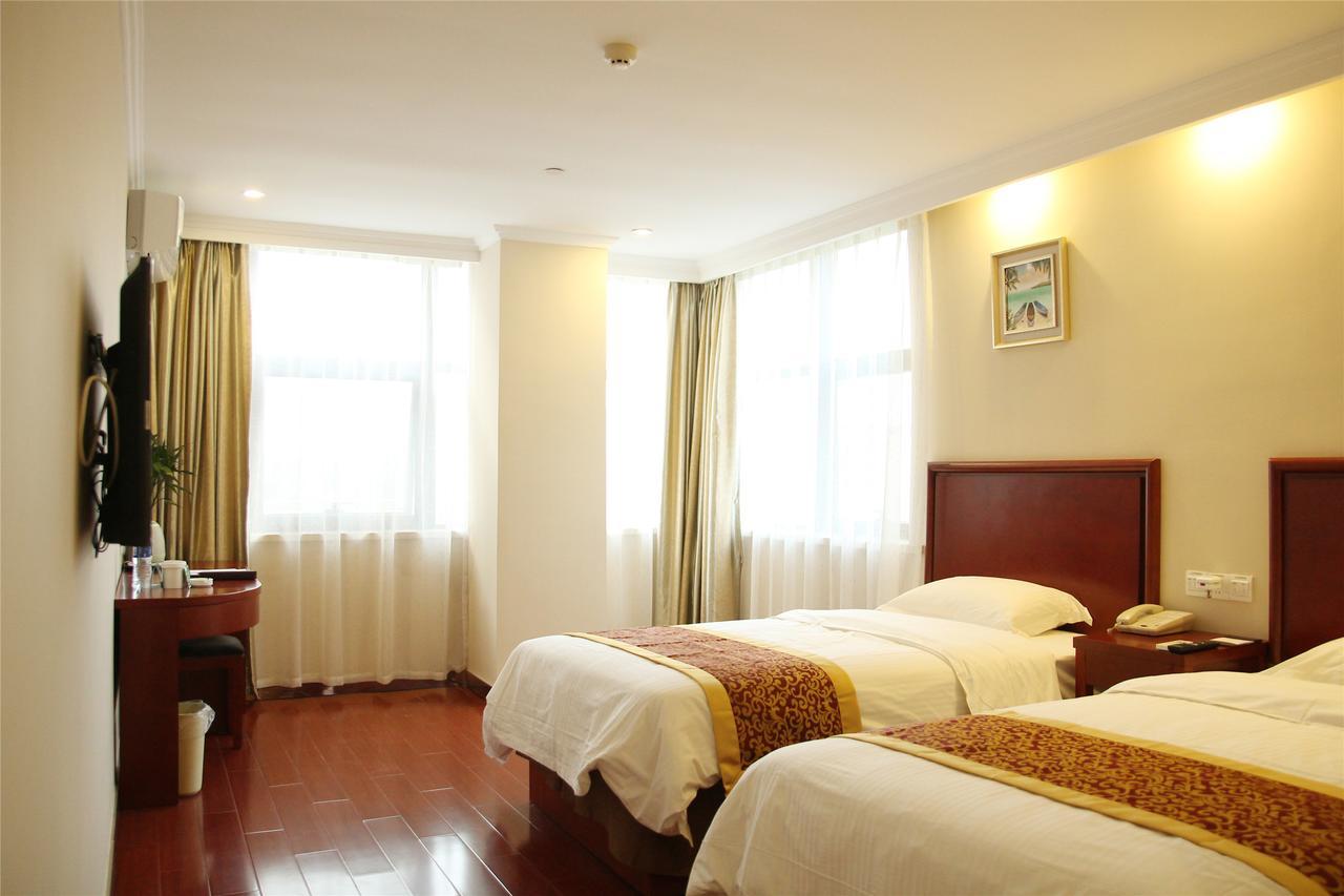 Greentree Inn Jiangsu Zhenjiang Dingmao Industrial Park Wode Square Express Hotel Ngoại thất bức ảnh