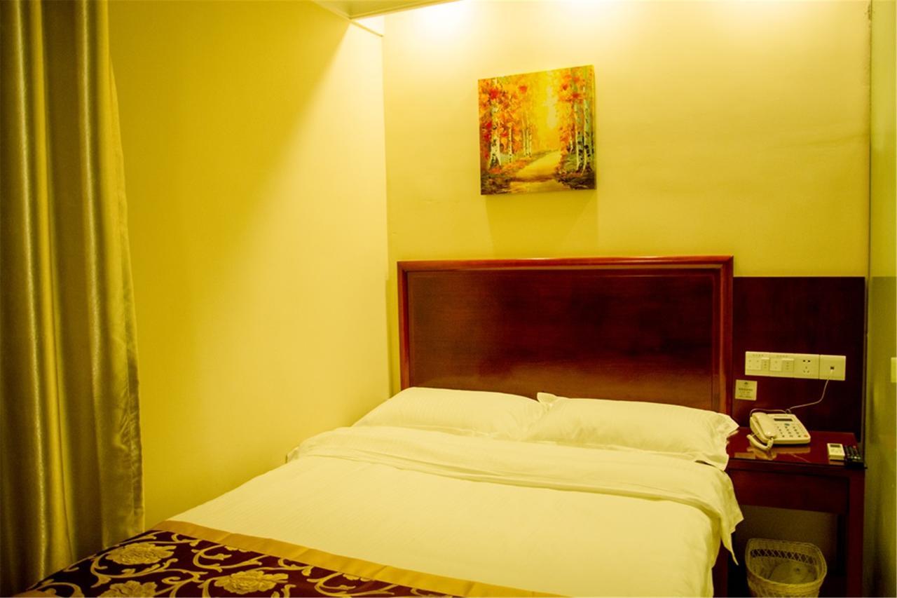 Greentree Inn Jiangsu Zhenjiang Dingmao Industrial Park Wode Square Express Hotel Ngoại thất bức ảnh