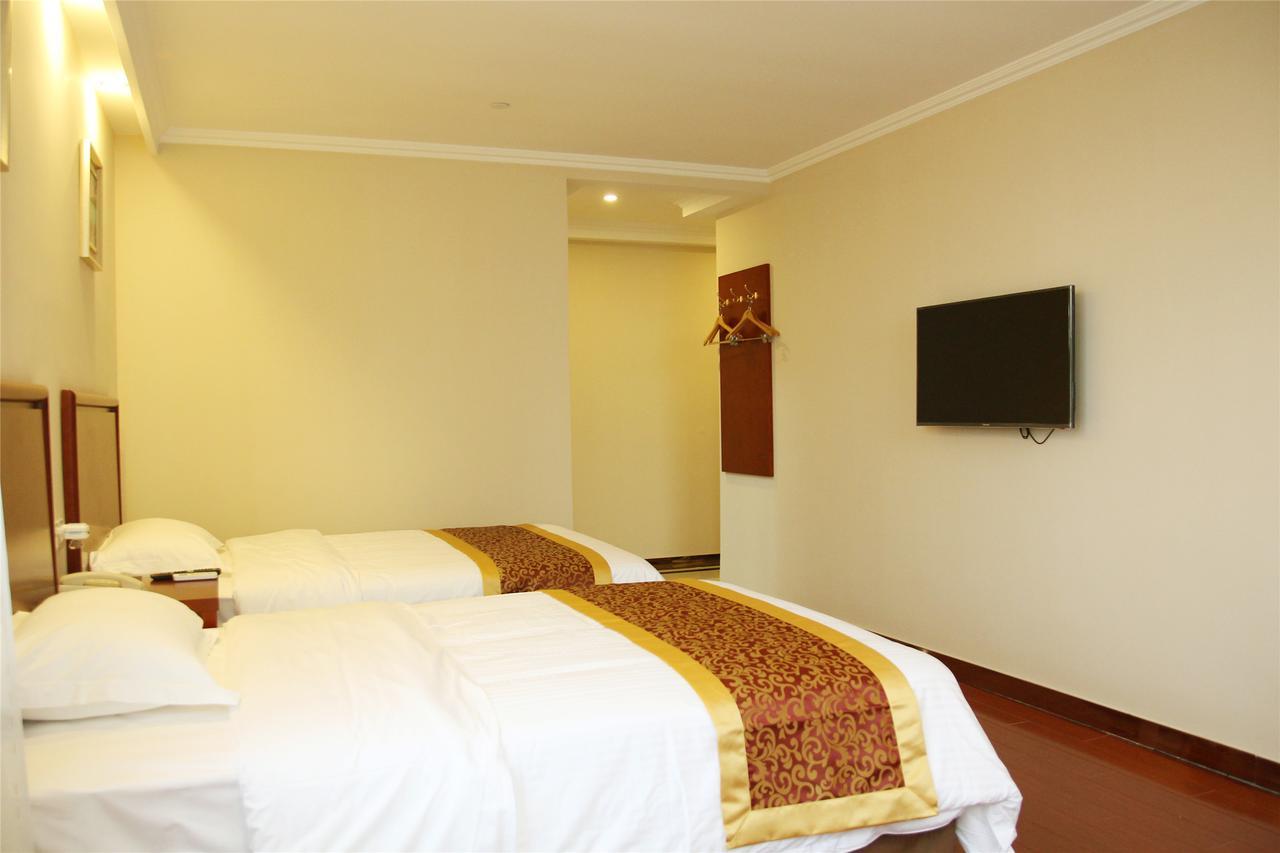 Greentree Inn Jiangsu Zhenjiang Dingmao Industrial Park Wode Square Express Hotel Ngoại thất bức ảnh