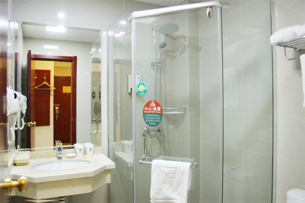 Greentree Inn Jiangsu Zhenjiang Dingmao Industrial Park Wode Square Express Hotel Ngoại thất bức ảnh