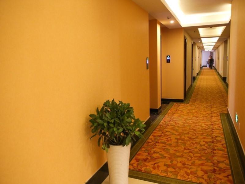 Greentree Inn Jiangsu Zhenjiang Dingmao Industrial Park Wode Square Express Hotel Ngoại thất bức ảnh